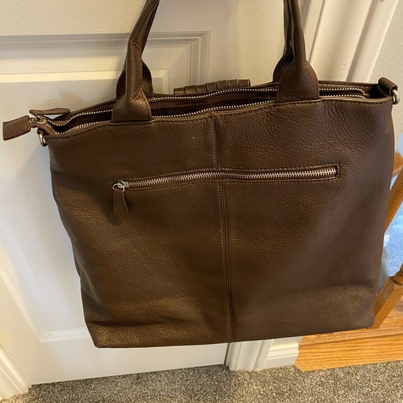 Brown Italian leather purse - Picture 1 of 3